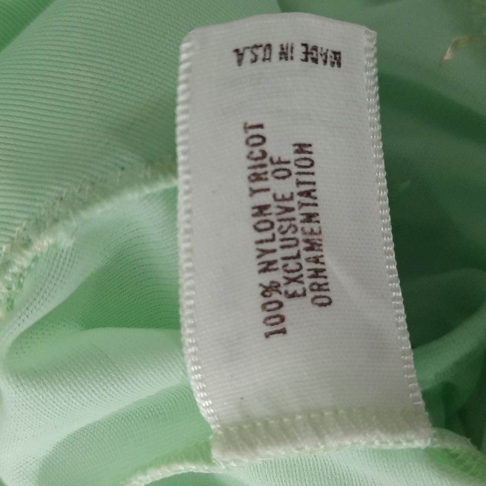 Munsingwear pastel green 2 piece gown/top set SZ S - Picture 11 of 15